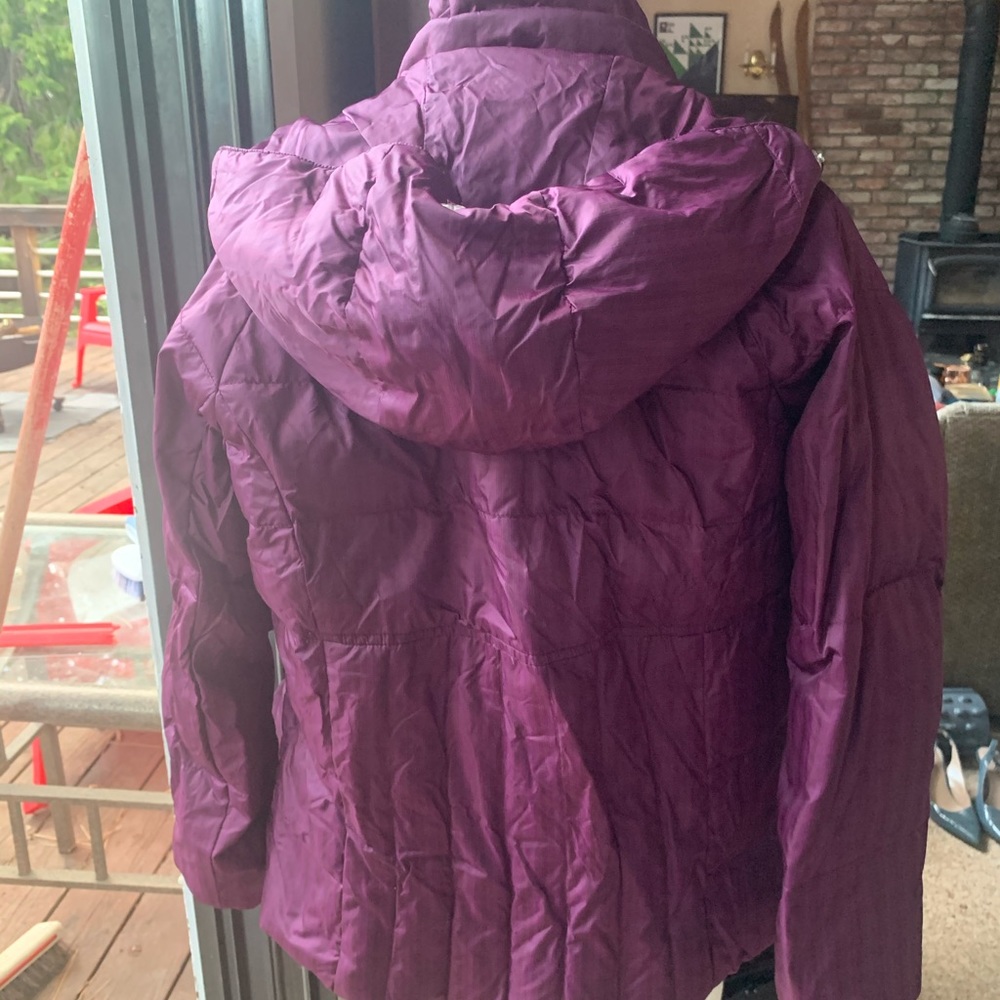 Columbia Puffer Jacket - Picture 3 of 4